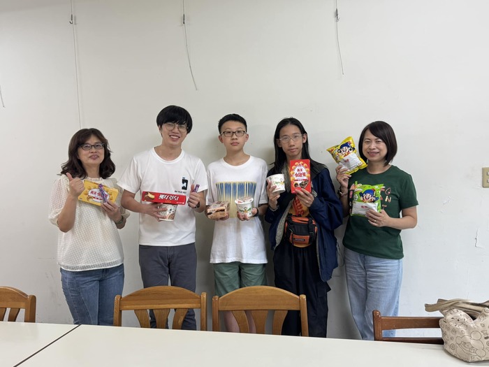 【全國科展】狂賀!本校作品榮獲第65屆全國科展國中組數學科第三名，感謝蔡承昌老師長期投入指導!圖片